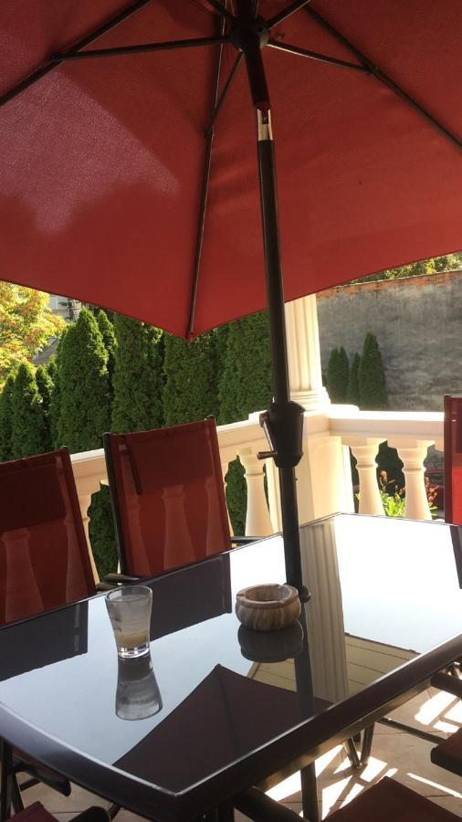 Adam Apartmanhaz Apartment Szeged Bagian luar foto